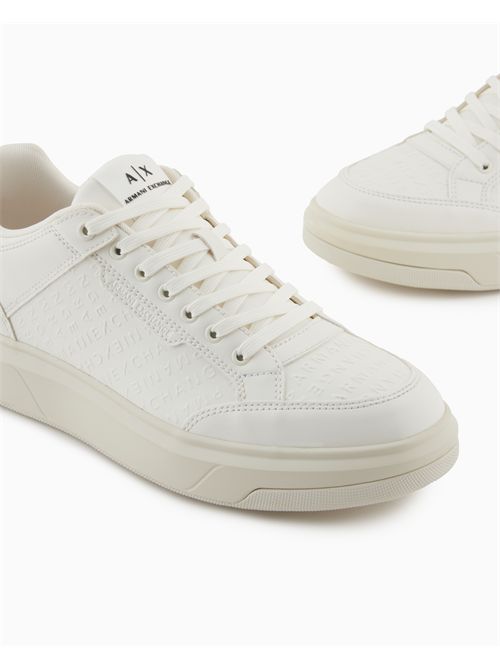 Sneakers con logo allover ARMANI EXCHANGE | XM001722AF17537/U0011